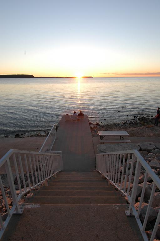 Westwood Shores Waterfront Resort Sturgeon Bay Luaran gambar